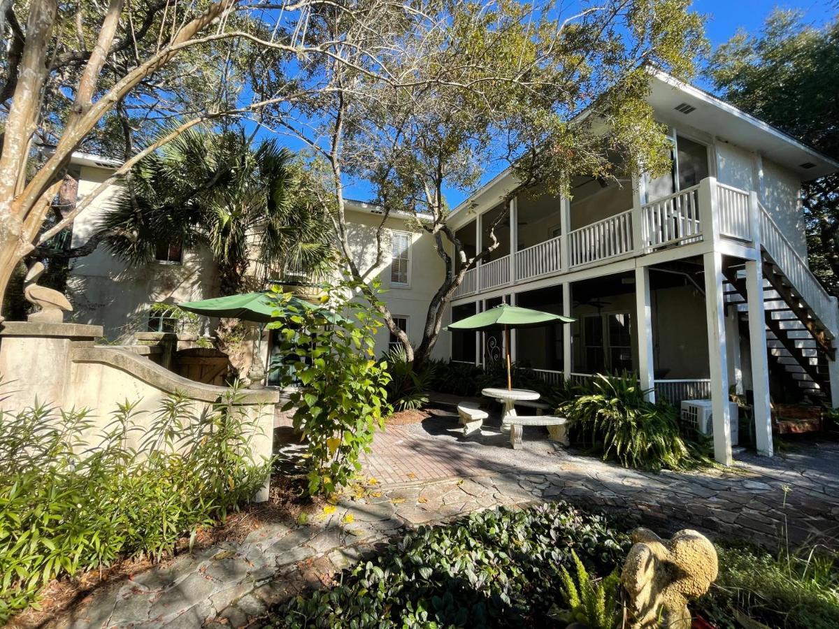 Hibiscus Coffee & Guesthouse Grayton Beach Dış mekan fotoğraf