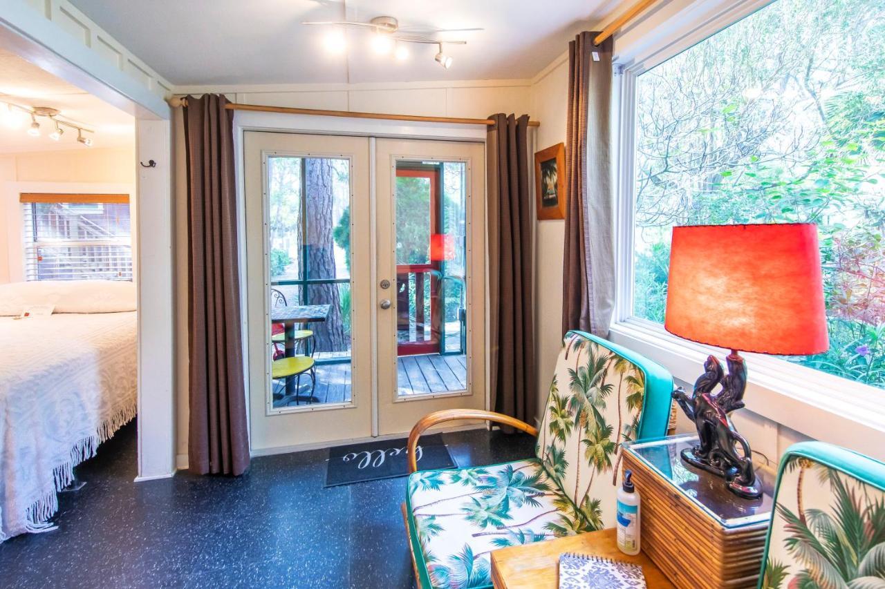 Hibiscus Coffee & Guesthouse Grayton Beach Dış mekan fotoğraf