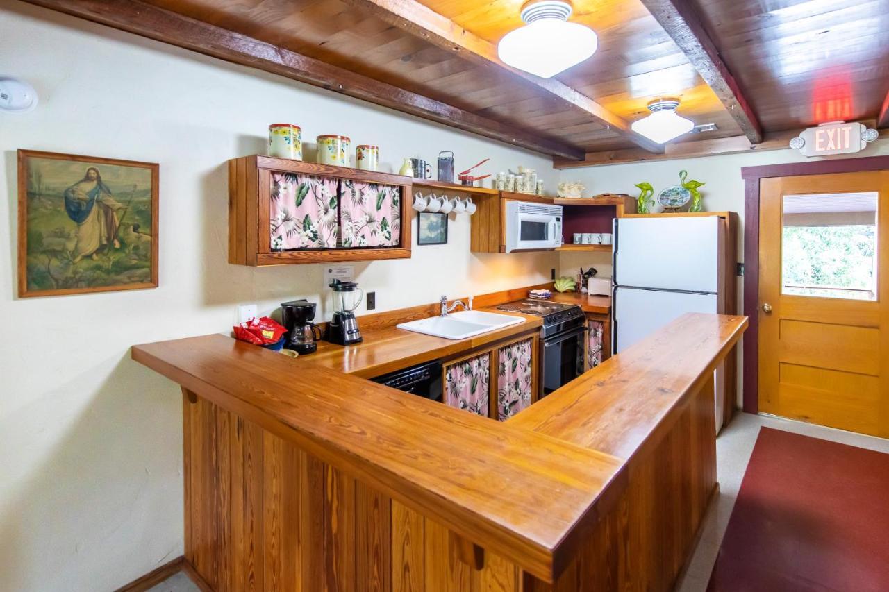 Hibiscus Coffee & Guesthouse Grayton Beach Dış mekan fotoğraf