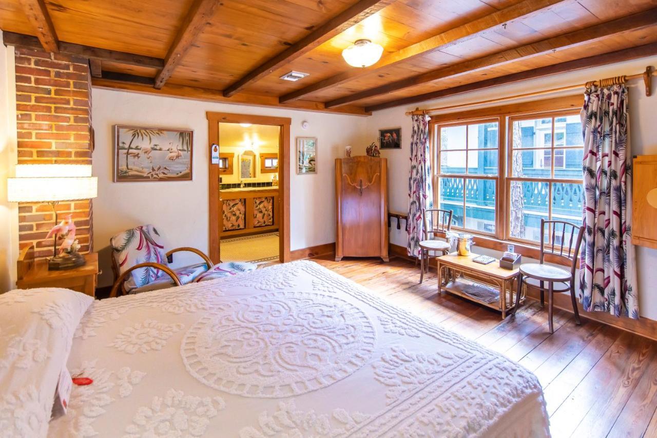 Hibiscus Coffee & Guesthouse Grayton Beach Dış mekan fotoğraf